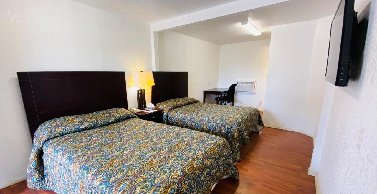 Budget Inn & Suites Freer Zewnętrze zdjęcie