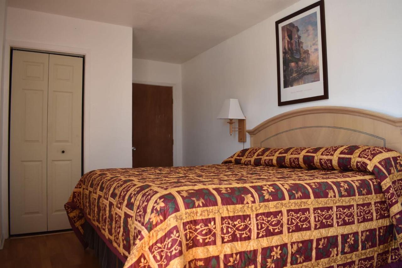 Budget Inn & Suites Freer Zewnętrze zdjęcie